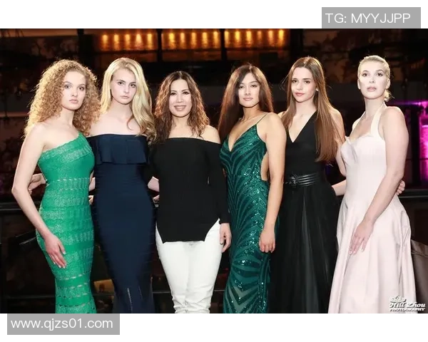 足球明星的公主女友背后的爱情故事与奢华生活揭秘 足球明星的公主女友背后的爱情故事与奢华生活揭秘