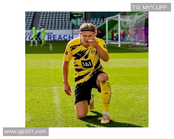 足球界的传奇瞬间消失背后的故事与谜团探秘 足球界的传奇瞬间消失背后的故事与谜团探秘